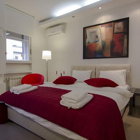 Studio Apartment Picasso Belgrado Exterior foto