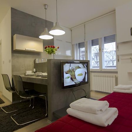 Studio Apartment Picasso Belgrado Exterior foto