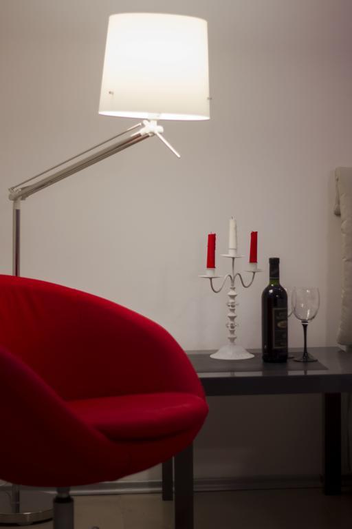 Studio Apartment Picasso Belgrado Exterior foto
