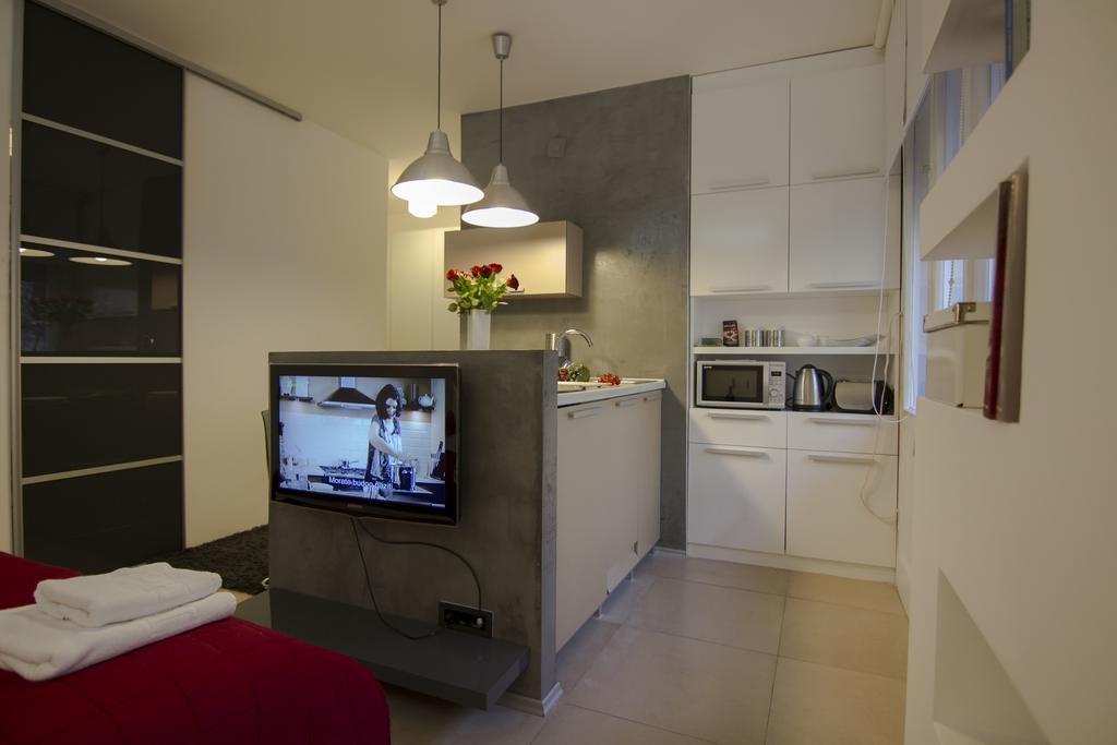 Studio Apartment Picasso Belgrado Exterior foto