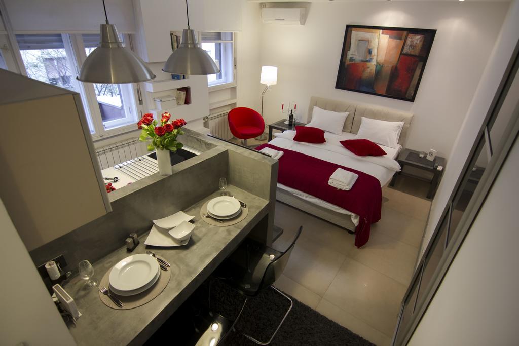 Studio Apartment Picasso Belgrado Exterior foto